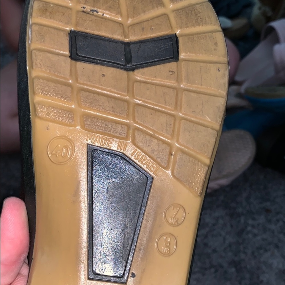 Shoes - Picture 3 of 3